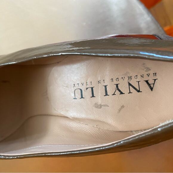 Anyi Lu | Made in Italy Leather Suede Taupe Burgundy Pumps Pristine Orig. $400+ - Picture 12 of 15